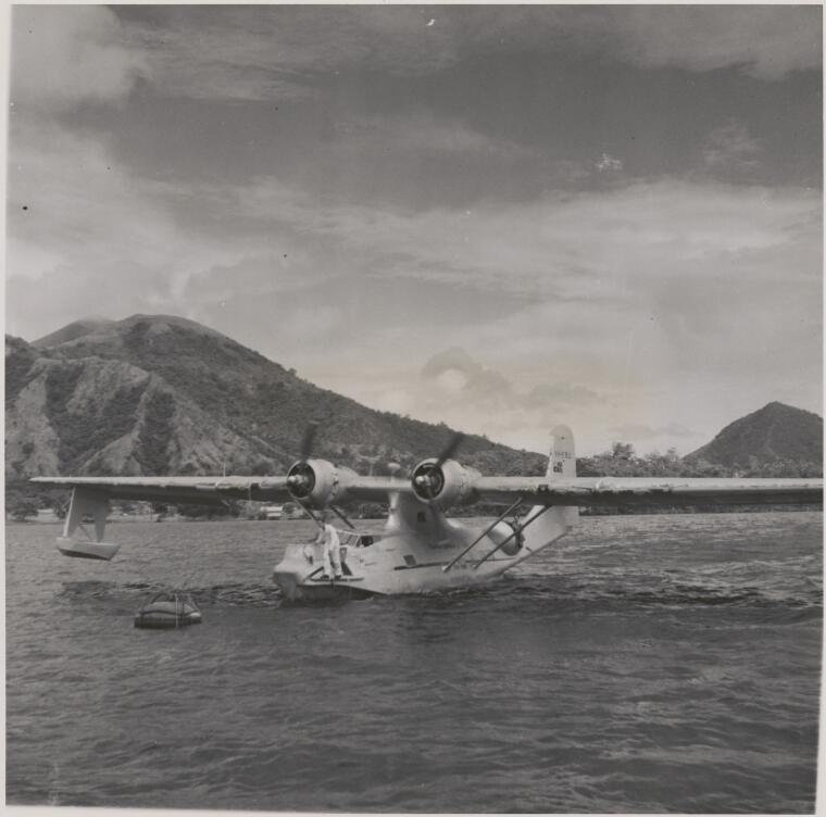 Digital Collections - Pictures - A Qantas Catalina flying boat, Island