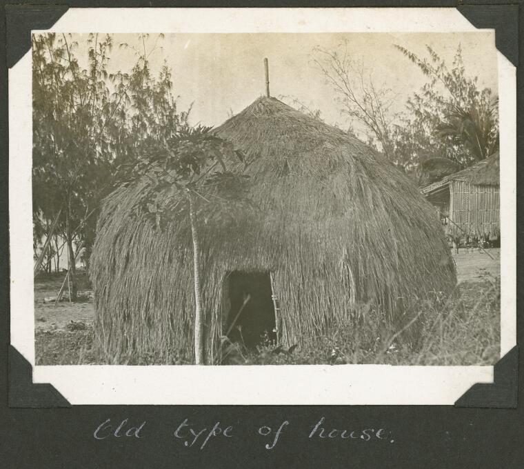 Old type of house, Meer Island, Queensland, ca. 1928