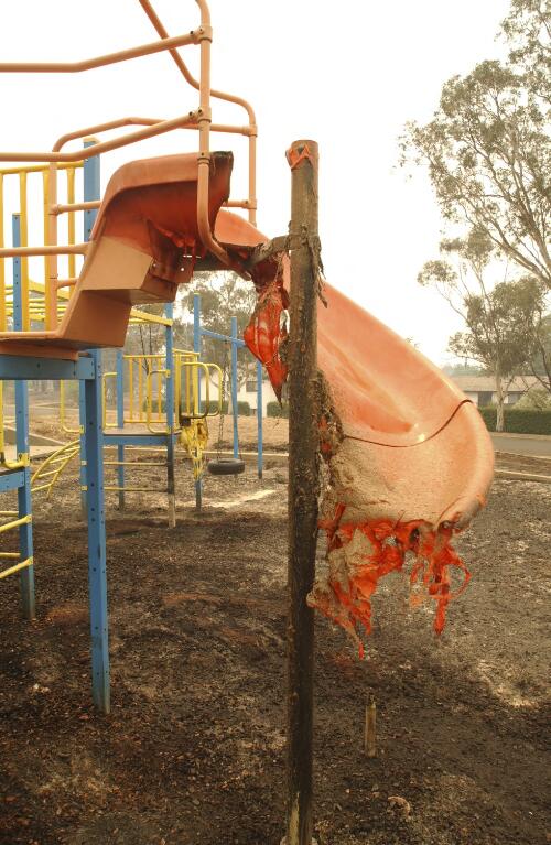 [Damaged playground facility in Duffy, Canberra bushfires, 18 January 2003] [picture] / Damian McDonald