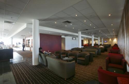 The interior of the Qantas Club Lounge at Canberra Airport, 8 June 2005 [3] [picture] / Loui Seselja
