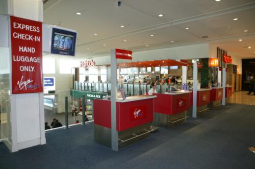 The Express check-in at Virgin Blue, Tullamarine Airport, Melbourne, 21 June 2005 [picture] / Damian McDonald