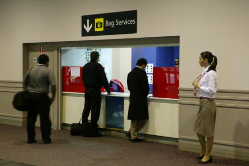 Baggage service counter at the domestic terminal, Tullamarine Airport, Melbourne, 21 June 2005 picture] / Damian McDonald