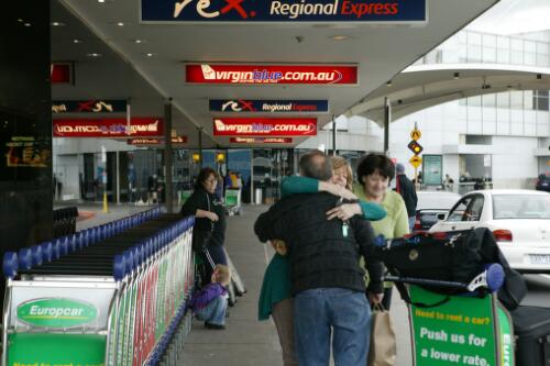 Exterior of the domestic terminal at Tullamarine Airport, Melbourne, 21 June 2005 [2] picture] / Damian McDonald