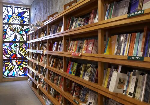 Interior view of the National Library Bookshop, Canberra, February 2008, 1 [picture] / Craig Mackenzie