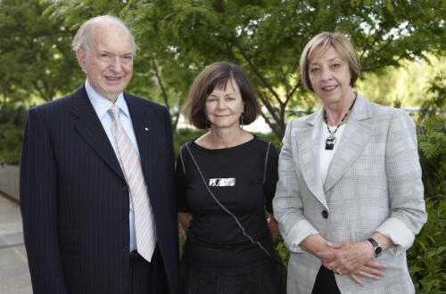Sir James Gobbo, Geraldine Brooks and Jan Fullerton at the National Library of Australia, Canberra, 22 October 2009 [picture] / Greg Power