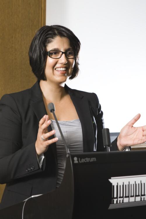 Dr Amrita Malhi delivering her Harold White Fellow lecture at the National Library of Australia, Canberra, 10 February 2011 / Sam Cooper