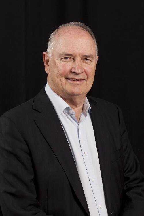 Portraits of Ross Garnaut during an oral history interview with Daniel Connell at the National Library of Australia, 13 December 2012 / Craig Mackenzie