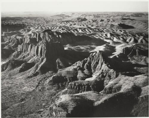 Aerial view of the MacDonnell Ranges, Central Australia [picture] / Axel Poignant
