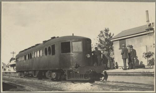 McKeen car at Palmwoods station, Queensland, June 1927 / Edward Stewart Maclean