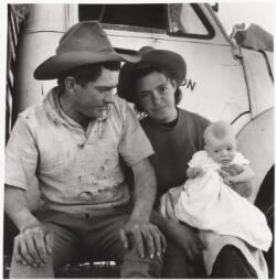 [Portrait of drover Ronald Kerr, wife Mavis and baby Johnny, ca. 1955 ...