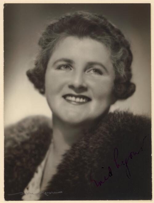 Portrait of Dame Enid Lyons ca. 1950 [picture] / Antoine Kershaw
