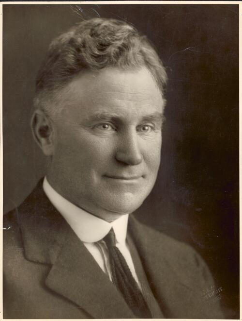 Portrait of Sir Earle Page [picture] / The Falk Studios