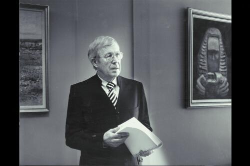 Portrait of Geoffrey Miller, QC [picture] / Bevan Williams