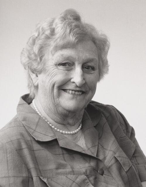 Portrait of Florence, Lady Bjelke-Petersen taken at the Constitutional Convention, Canberra, February 2-13, 1998 [picture] / Loui Seselja