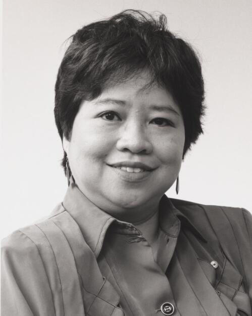 Portrait of Professor Trang Thomas, A.M. taken at the Constitutional Convention, Canberra, February 2-13, 1998 [picture] / Loui Seselja