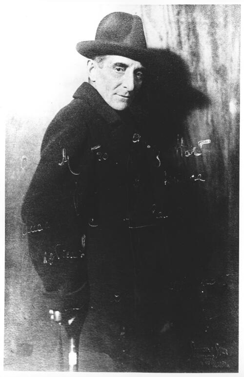 [Portrait of Sydney Alotto, musician, 1928] [picture]