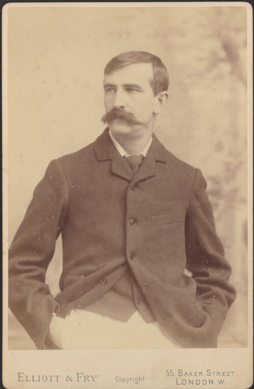 Portrait of Louis Becke, 1896 [picture] / Elliott & Fry