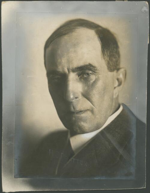 Portrait of  H. E. Pratten [picture]