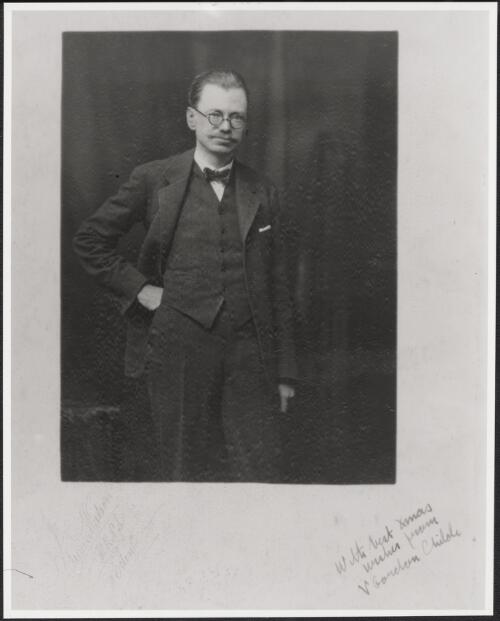 [Portrait of V. Gordon Childe, ca. 1930s] [picture] / Swan Watson FRPS