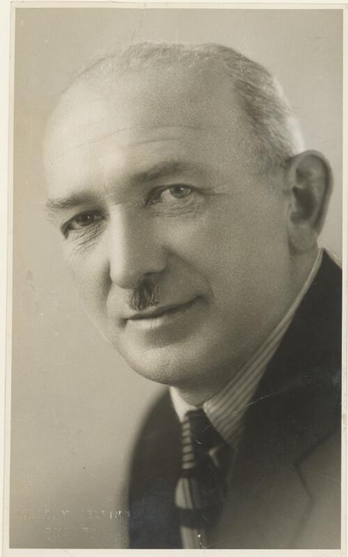 Portrait of Daniel Mulcahy, M.H.R., Lang, N.S.W. [picture] / Dorothy Welding