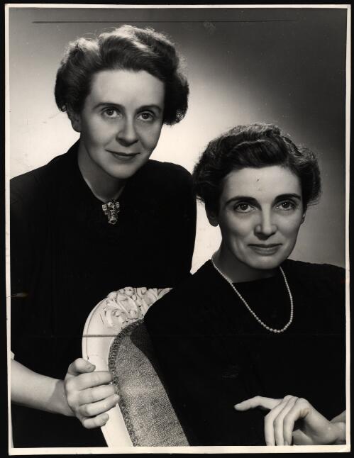 Portrait of Nora Williamson (top), violinist, and Mildred Hill, pianist, 24 December 1941 [picture] / Russell Roberts Pty. Ltd