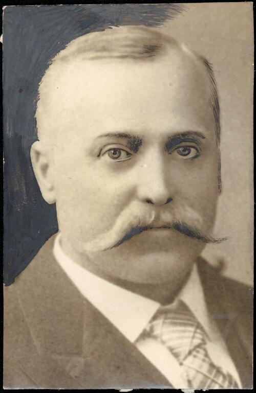 Portrait of Hans William Irvine, M.H.R. for Grampians, Victoria, 1906-22 [picture]
