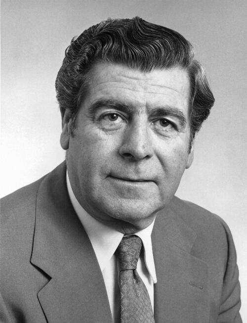 Frank Stewart, the Australian Minister for Tourism and Recreation, 1974 [picture] / Australian Information Service
