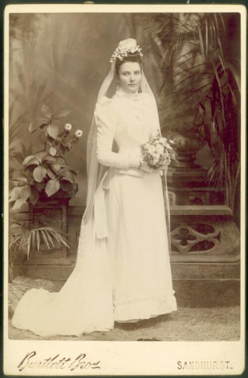 [Portrait of unidentified bride, Sandhurst, Victoria, between 1880 and 1900] [picture] / Bartlett Bros., Sandhurst
