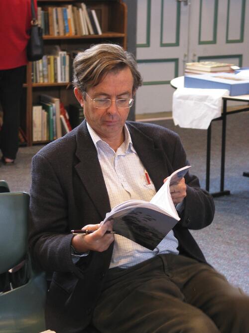 Tim McCormick, Sydney dealer and author of First views of Australia 1788-1825, Australian Book Auctions, 24-25 February 2004 [picture] / Francis Reiss