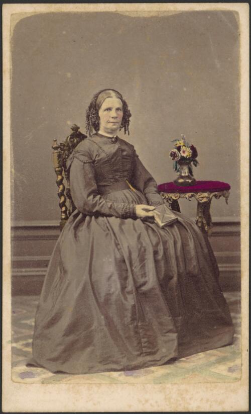 Mrs Carruthers, [mother of Sir Joseph Hector MacNeil Carruthers] [picture]/ T. S. Glaister
