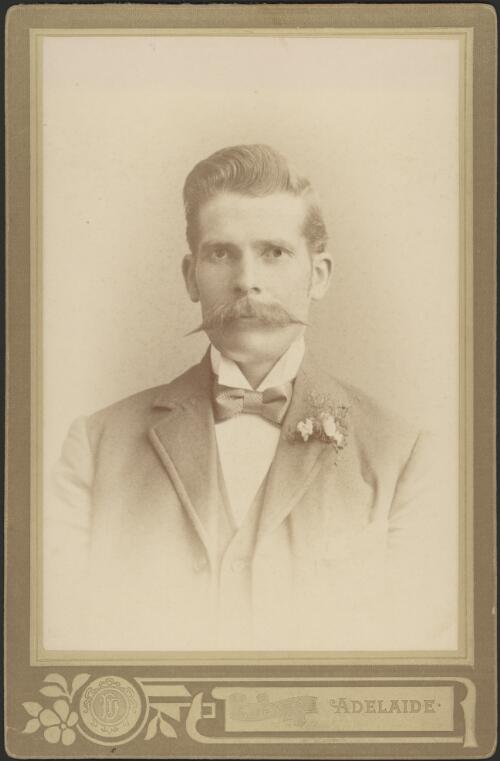 [Portrait of] W.H. Carpenter M.P. W.A. [picture] / Duryea, Adelaide