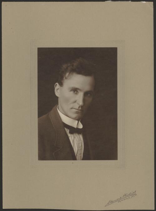 Portrait of Arthur Blakeley, 1 [picture] / Solomons Studios