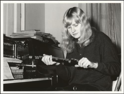 Portrait of Anne Boyd, Sydney composer, 1967 [picture] / Australian Information Service