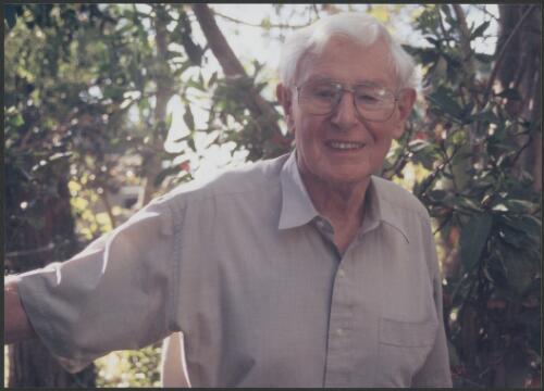 Portrait of Emeritus Professor Raymond Specht, botanist [picture] / Martin Thomas