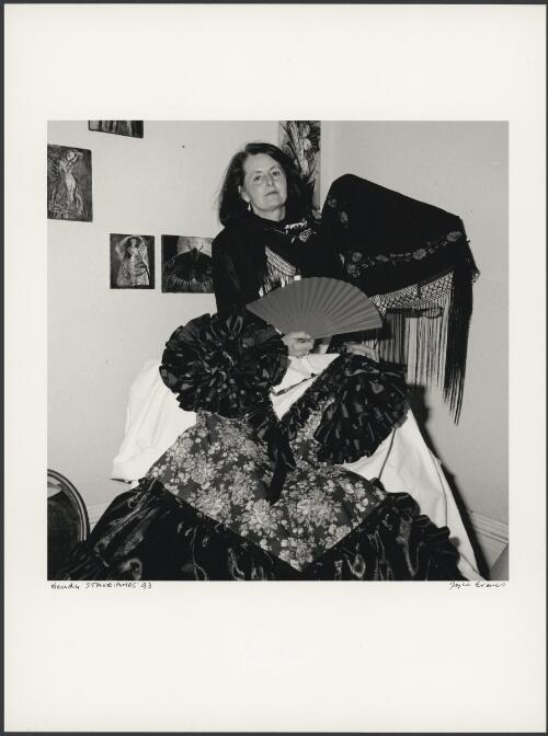 Portrait of artist Wendy Stavrianos, 1993 [picture] / Joyce Evans