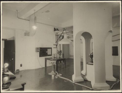 Interior view of Mount Stromlo Observatory, Canberra [picture] / Thos. J. Lawlor