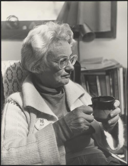 Portrait of Judith Wright at home in Mongarlowe, New South Wales, February 1987 [picture] / Alfred Redpath