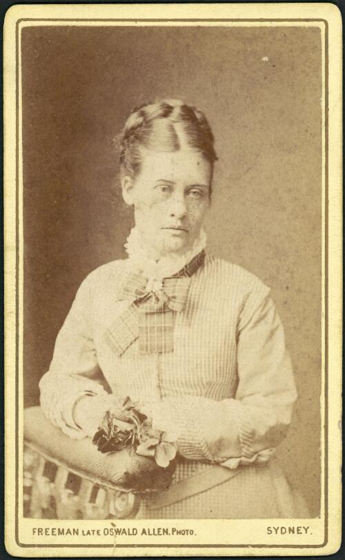 Portrait of a woman, Sydney, New South Wales, ca. 1875 [picture] / Freeman Brothers