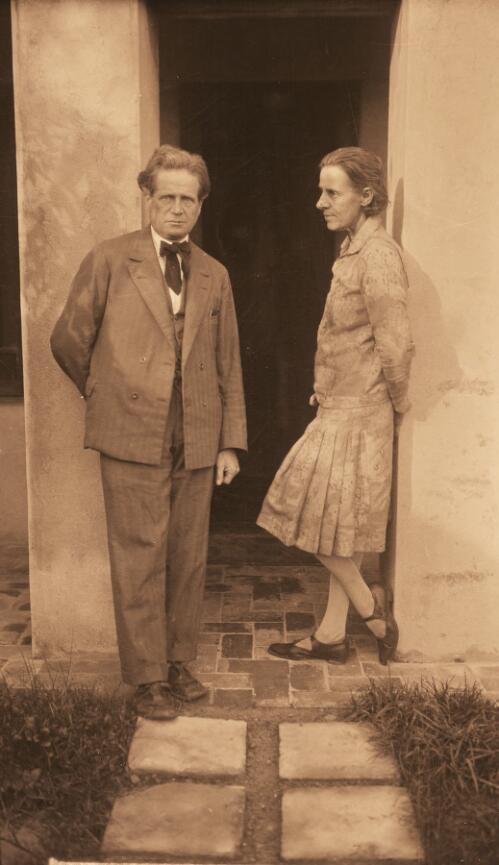 Walter Burley Griffin and Marion Mahony Griffin, Castlecrag, Sydney, 27 July 1930 [picture] / Jorma Pohjanpalo