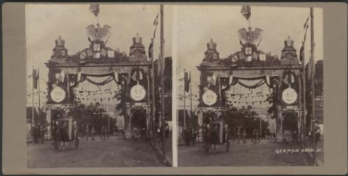 German Arch at the corner of Park and College Streets, Sydney, January 1901? [picture] / Kerry & Co?