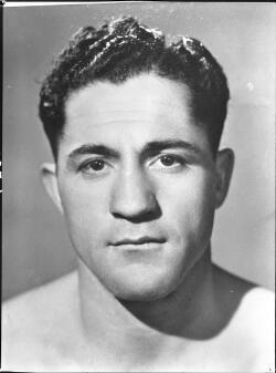 Lightweight boxer Vic Patrick, 1940s [picture].