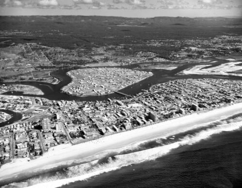 Aerial view of Chevron Island and Surfers Paradise, Gold Coast, Queensland, 1966 [picture] / Ern McQuillan