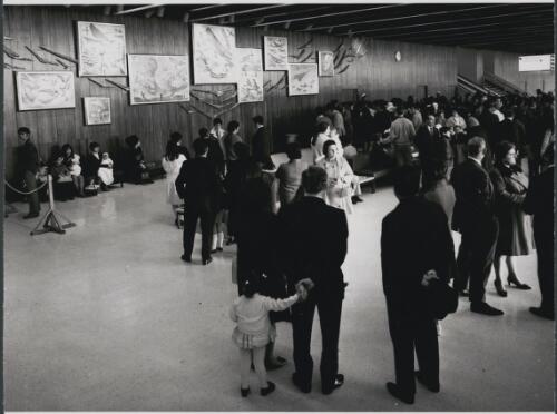 Entrance foyer at Melbourne International Airport at Tullamarine 1970 [picture]