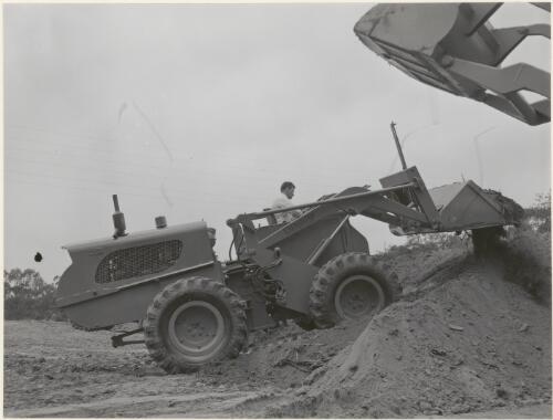 The Conquip, a medium weight four-wheel drive loader made by Construction Equipment Co Pty Ltd 1960 [picture]