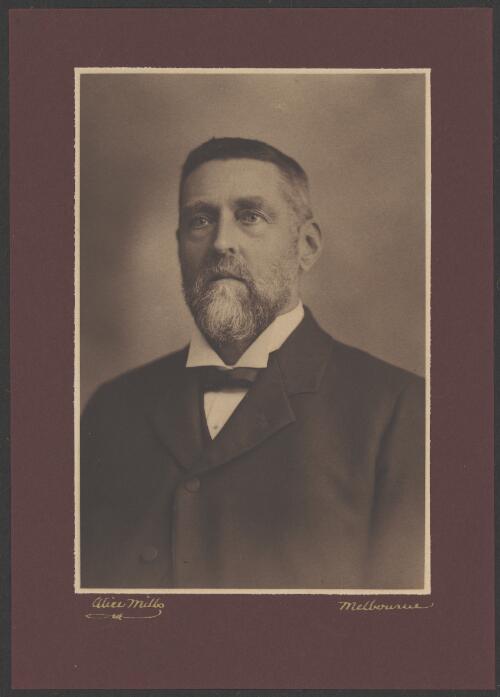 Portrait of a middle aged gentleman in a jacket and bow tie, Melbourne [picture] / Alice Mills