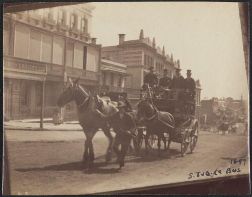 Horse-drawn omnibus, Sydney Tramway and Omnibus Company, Sydney, 1897