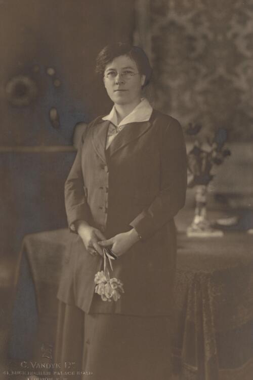 Portrait of Dame Mary Hughes, London, ca. 1915 [picture] / C. Vandyk Ltd
