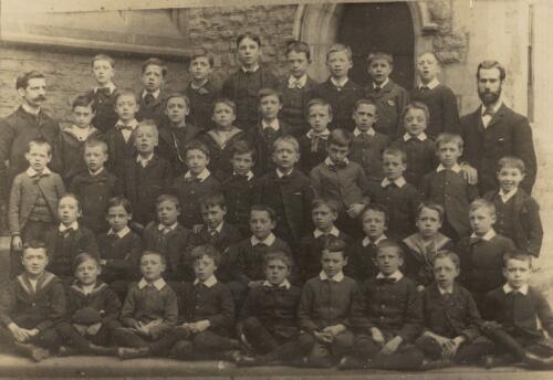 [Group portrait of students and teachers at Llandudno Grammar School with William  Morris Hughes] [picture]