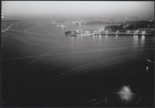 Sydney Harbour crepuscule, 1937 [picture] / Max Dupain