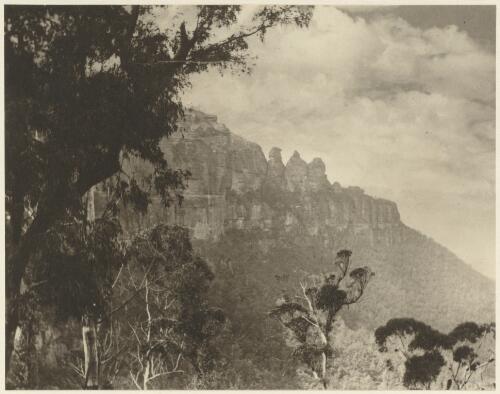 Three Sisters, Blue Mountains, New South Wales, 1921 [picture] / Cazneaux